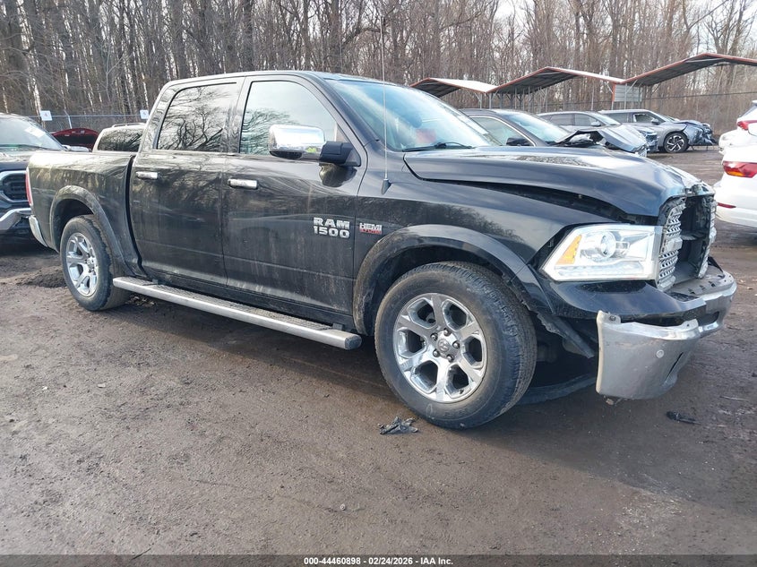 2017 Ram 1500 Laramie 4X4 5'7 Box
