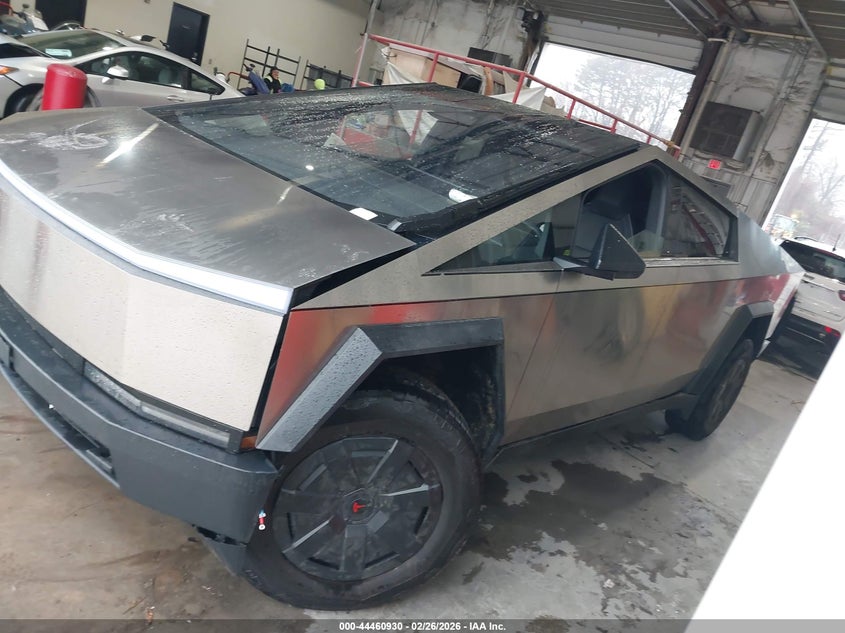 2025 Tesla Cybertruck All-Wheel Drive VIN: 7G2CEHED1SA081551 Lot: 44460930