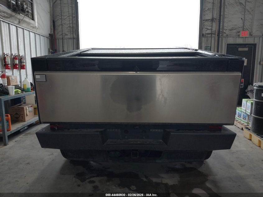 2025 Tesla Cybertruck All-Wheel Drive VIN: 7G2CEHED1SA081551 Lot: 44460930