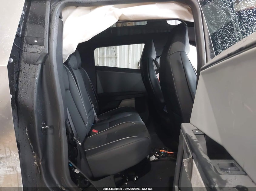 2025 Tesla Cybertruck All-Wheel Drive VIN: 7G2CEHED1SA081551 Lot: 44460930