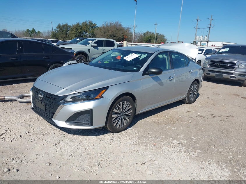 2024 Nissan Altima Sv Fwd