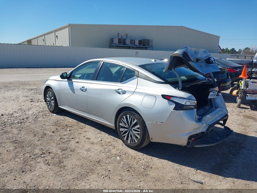 2024 Nissan Altima Sv Fwd