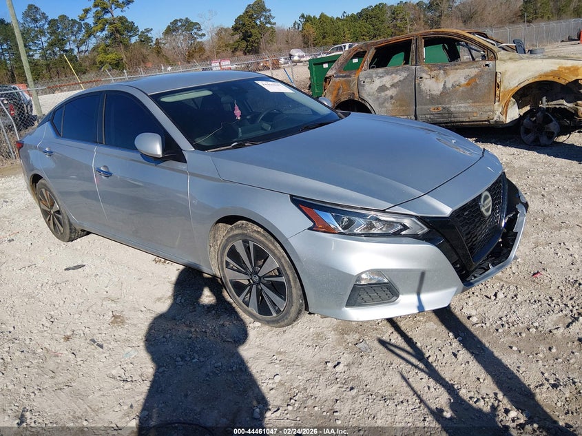 2021 NISSAN ALTIMA SV FWD