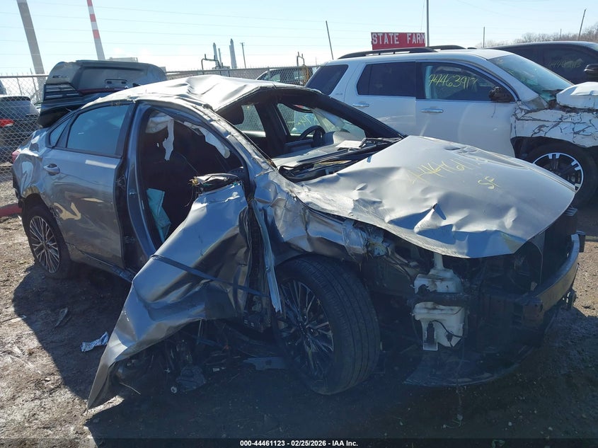 VIN 3KPF54ADXPE583828 2023 KIA FORTE GT-LINE