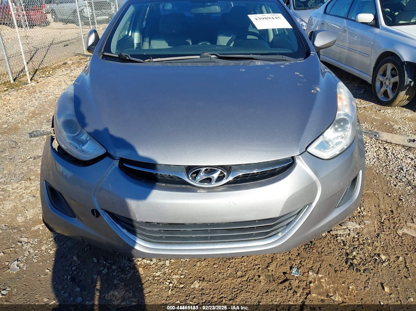 2012 Hyundai Elantra 1.8 Gls (Ulsan Plant) silver Lot 111044461183 Vin KMHDH4AE2CU427751