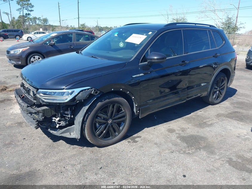 2022 Volkswagen Tiguan 2.0T Se R-Line Black