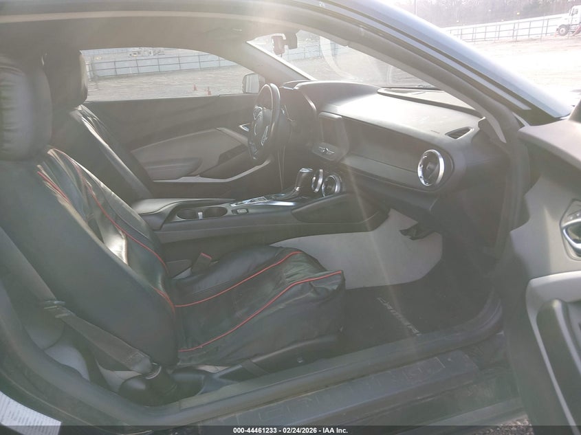 2022 Chevrolet Camaro Rwd 1Lt