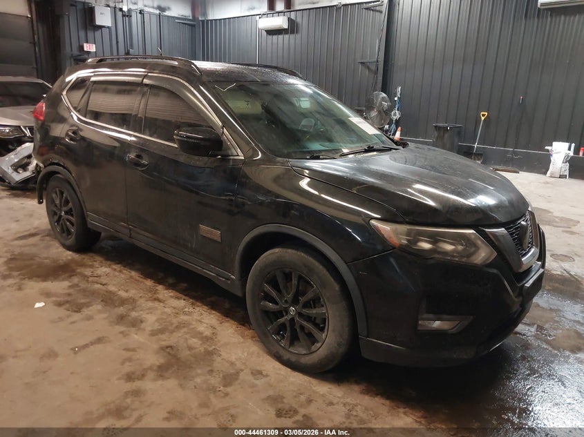 2017 Nissan Rogue Sv