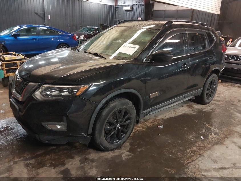 2017 Nissan Rogue Sv