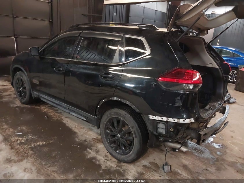 2017 Nissan Rogue Sv