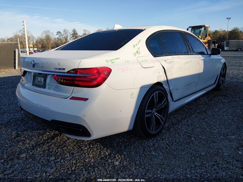2016 BMW 740I