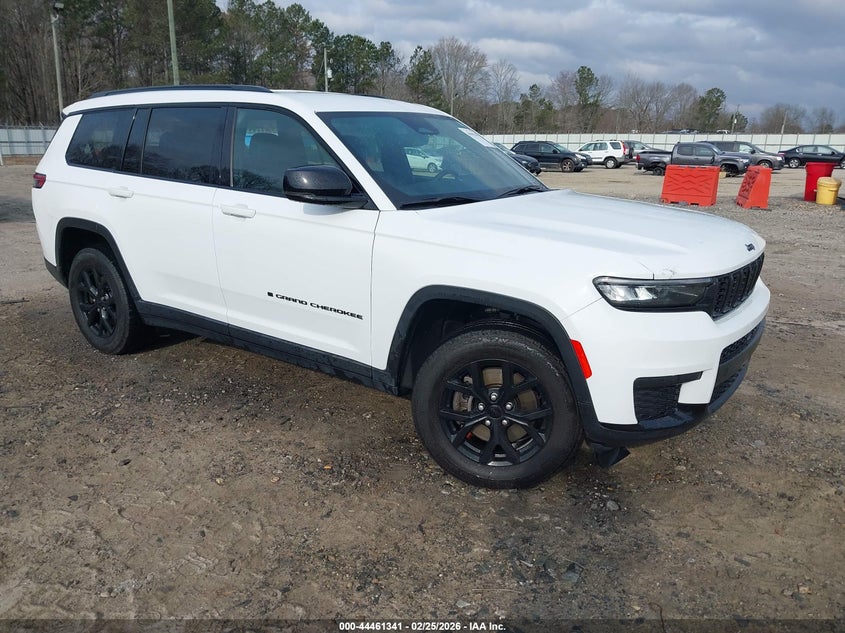 2024 Jeep Grand Cherokee L Altitude 4X4
