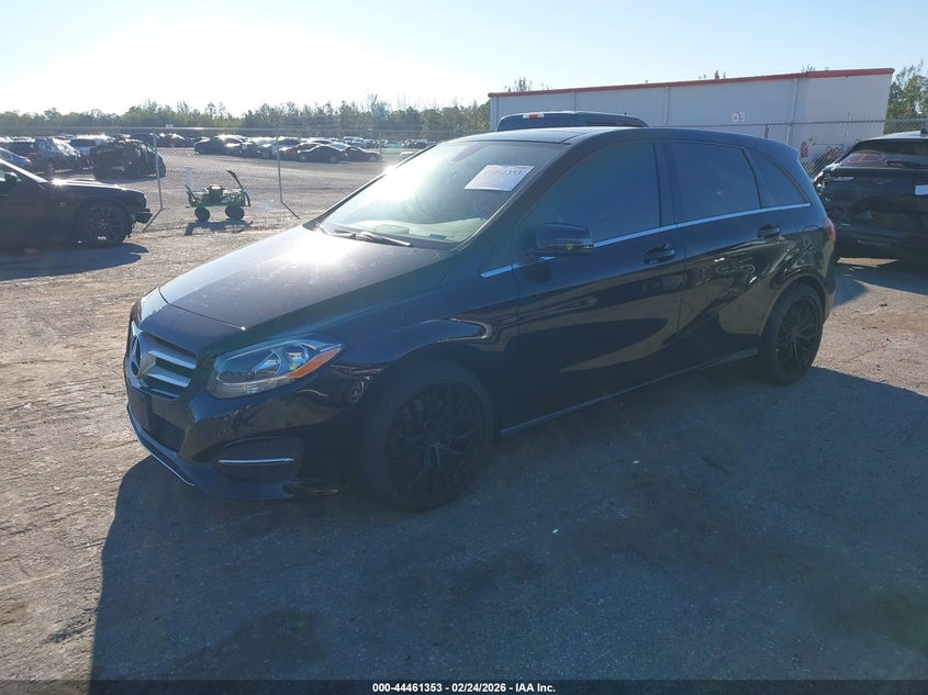 Vin: wddmh4eb5fj317020, lot: 44958020, mercedes-benz b 250 sports tourer 20152