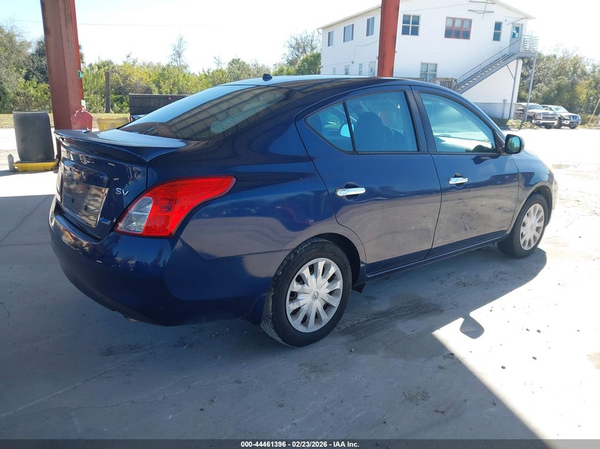 2014 Nissan Versa 1.6 Sv