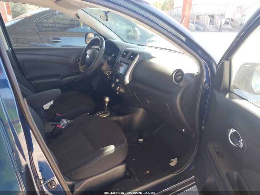 2014 Nissan Versa 1.6 Sv