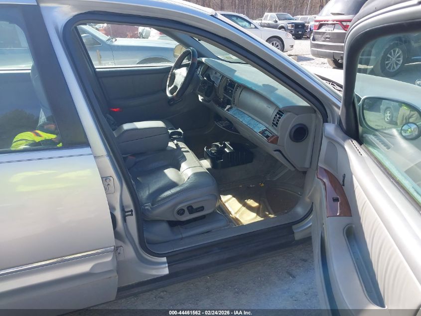 2002 Buick Park Avenue