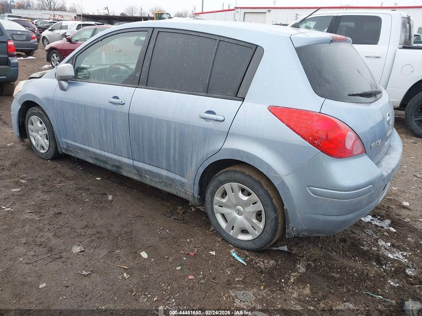 2010 Nissan Versa 1.8S