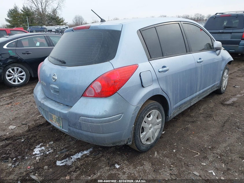 2010 Nissan Versa 1.8S