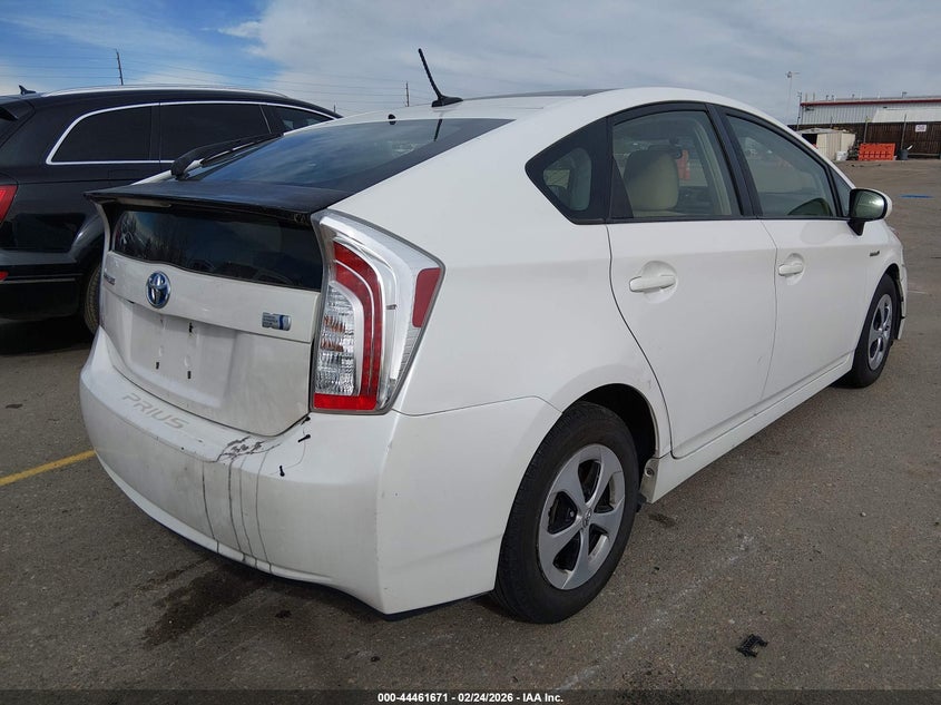 2013 Toyota Prius Three