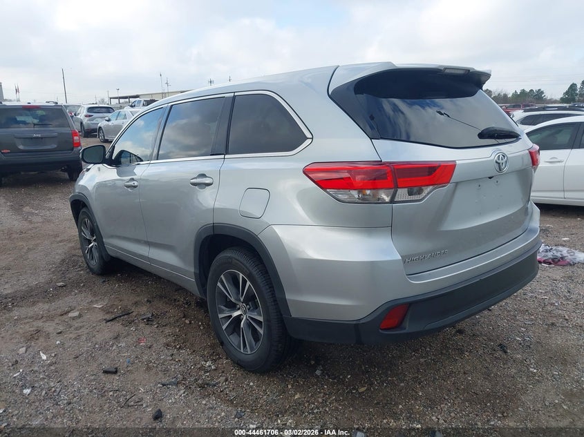 2018 Toyota Highlander Le