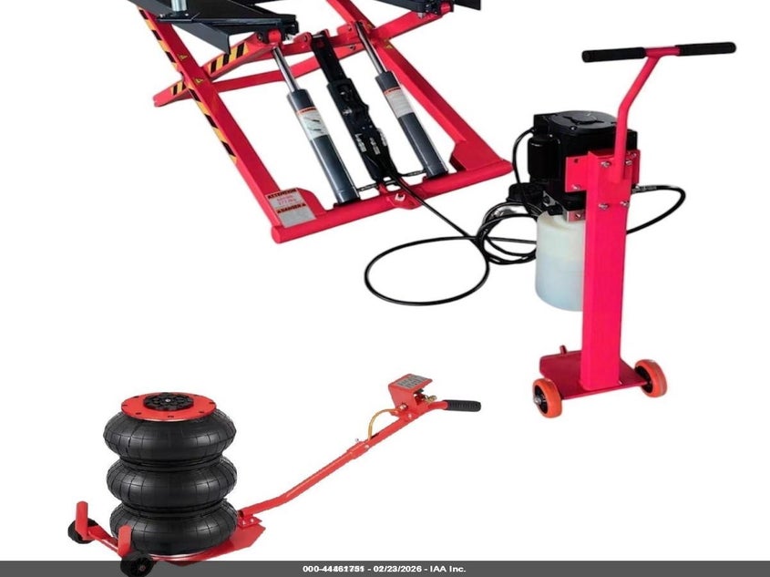 2025 Midrise Lift P/U At Branch