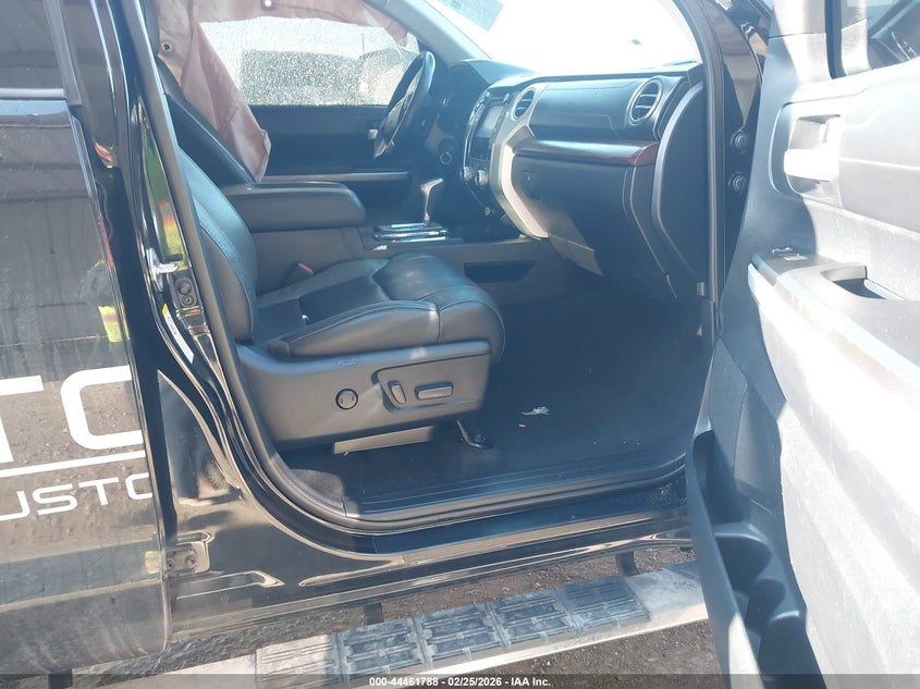 2019 Toyota Tundra Limited 5.7L V8