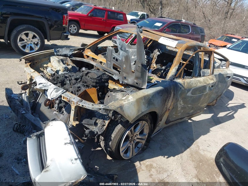 Vin: 2c3cdxbg3lh211654, lot: 44958570, dodge charger sxt rwd 20202