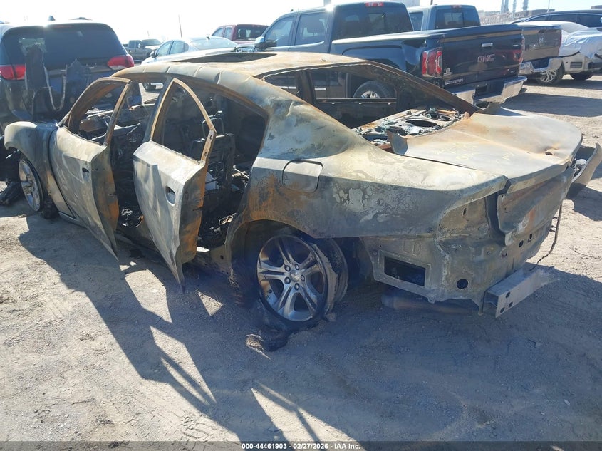 Vin: 2c3cdxbg3lh211654, lot: 44958570, dodge charger sxt rwd 20203