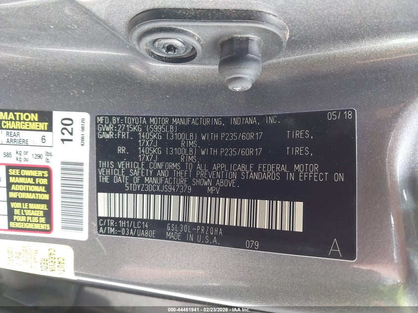 VIN 5TDYZ3DCXJS947379 2018 TOYOTA SIENNA XLE PREMIUM 8 PASSENGER