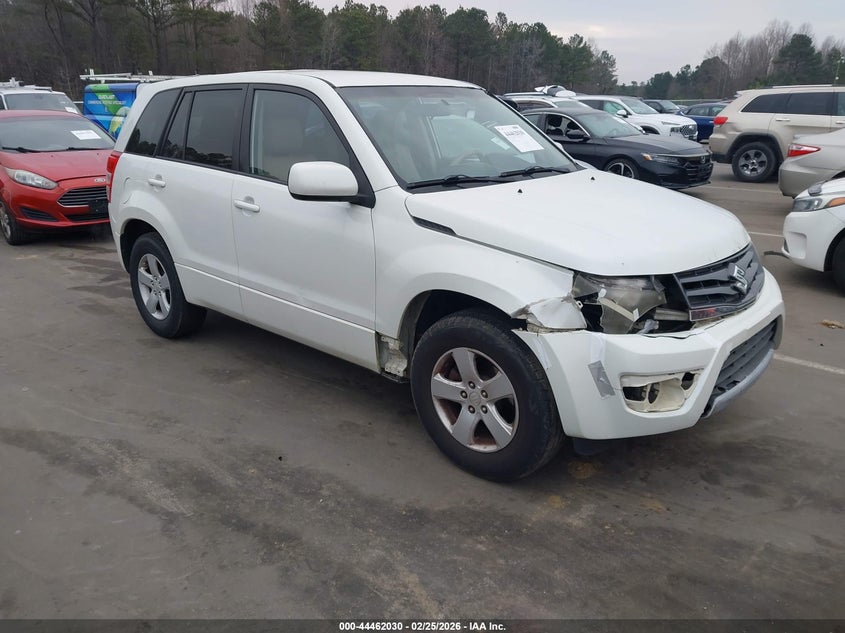 2013 Suzuki Grand Vitara Premium