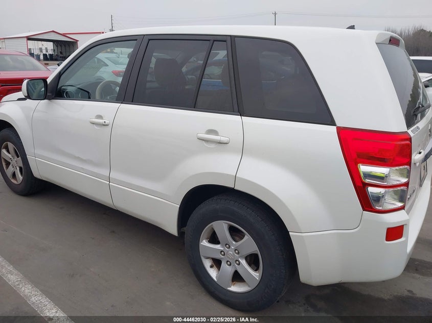 2013 Suzuki Grand Vitara Premium