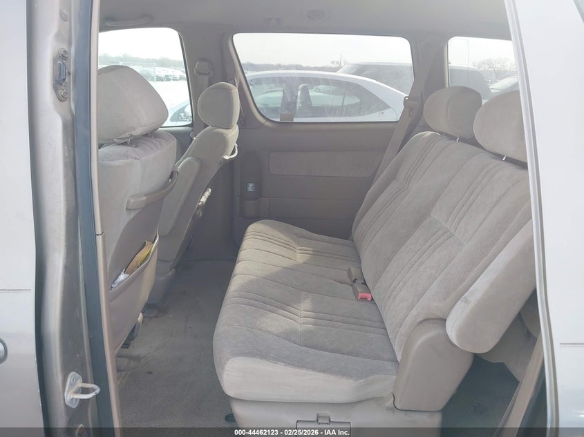 1998 Toyota Sienna Le VIN: 4T3ZF13C0WU076176 Lot: 44462123