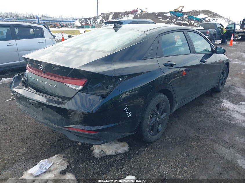 2023 Hyundai Elantra Sel