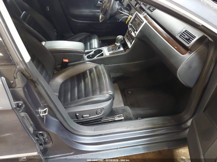 2012 Volkswagen Cc Lux Plus