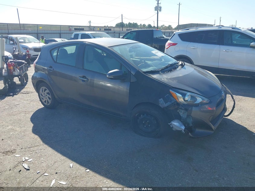 2015 Toyota Prius C One