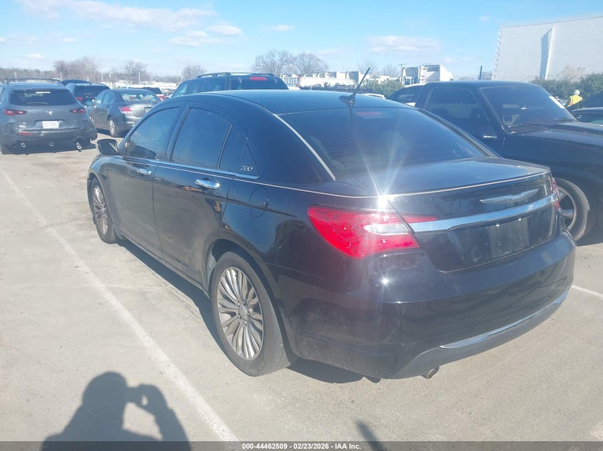 2012 Chrysler 200 Limited