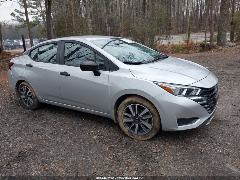 2024 Nissan Versa 1.6 S