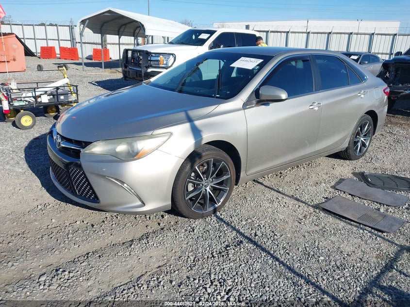 2015 Toyota Camry Xse