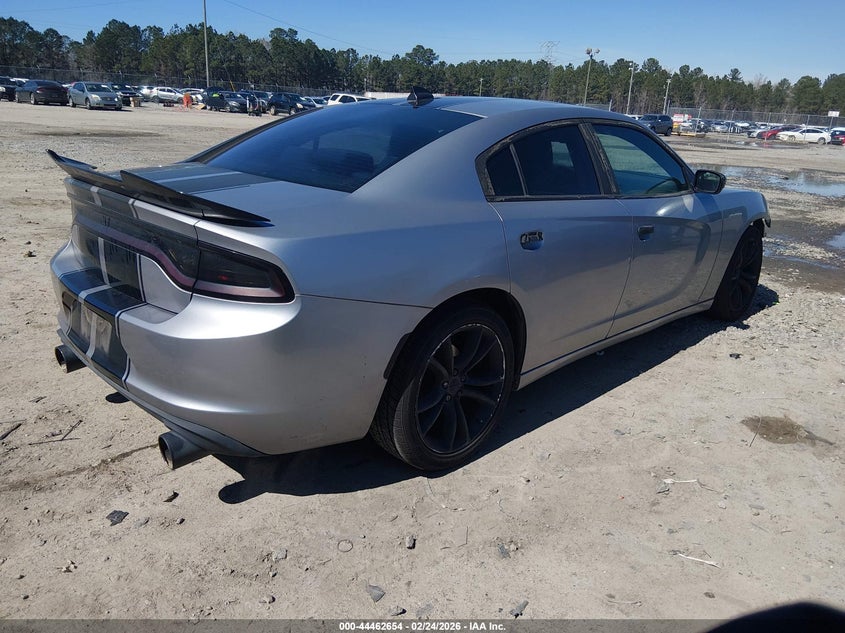 2015 Dodge Charger Sxt