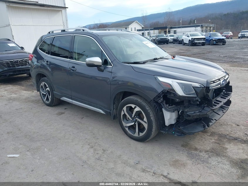 2022 Subaru Forester Touring