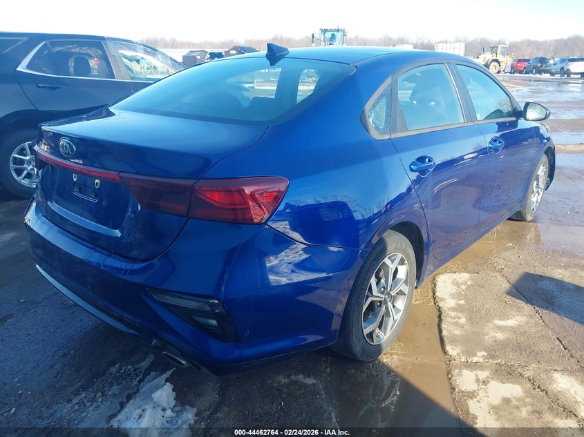 Vin: 3kpf24adxme377672, lot: 44959431, kia forte lxs 20214