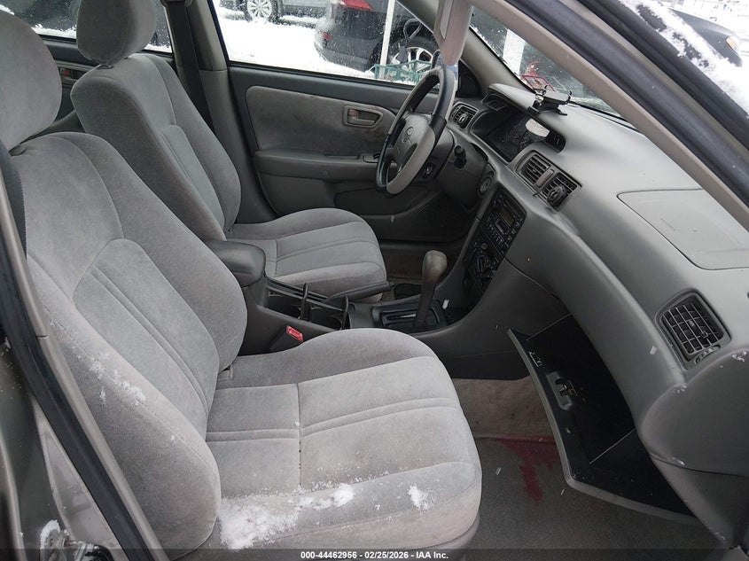 1999 Toyota Camry Le