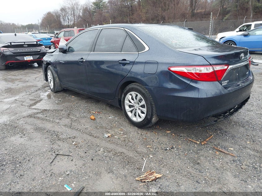 2016 Toyota Camry Le