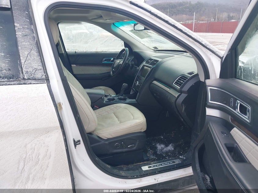 2016 Ford Explorer Platinum