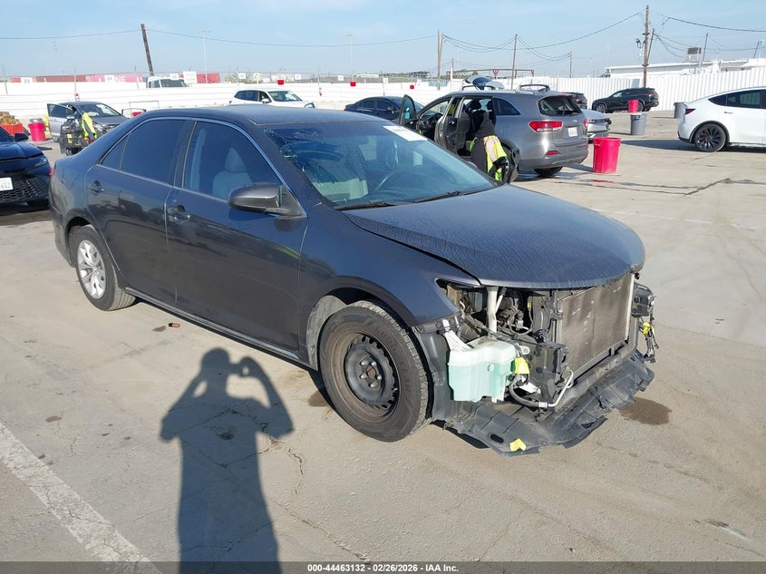 2014 Toyota Camry Le