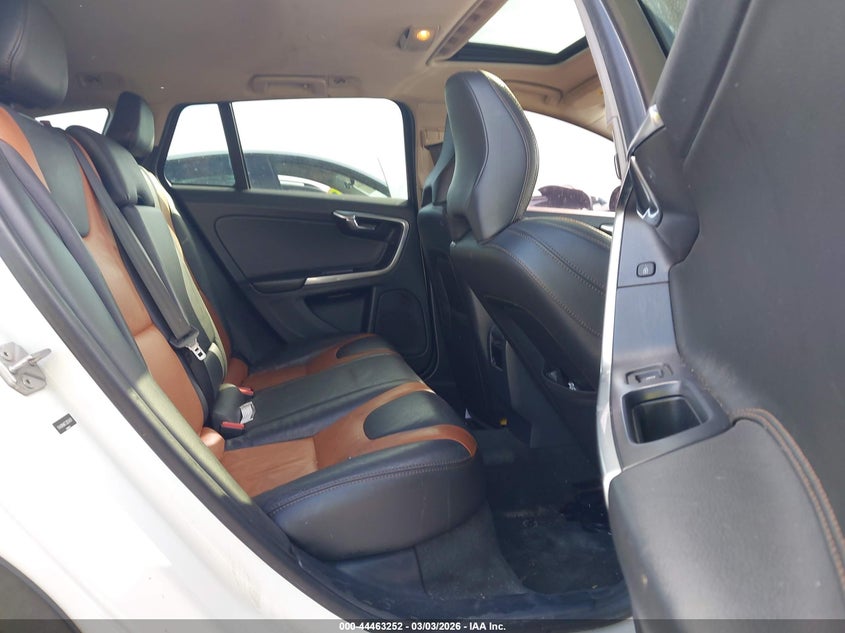 2018 Volvo V60 Cross Country T5 VIN: YV440MWK7J2054691 Lot: 44463252