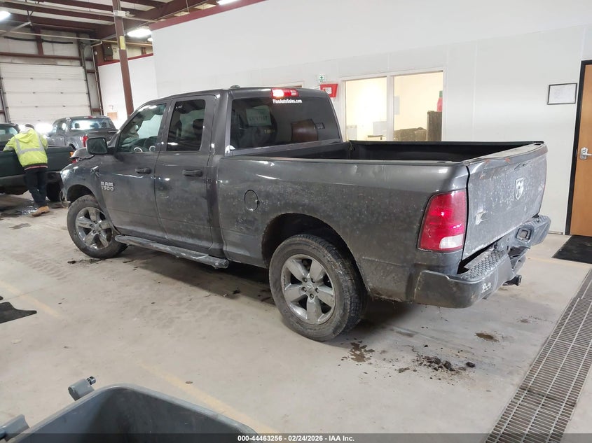 2018 Ram 1500 Express 4X4 6'4 Box