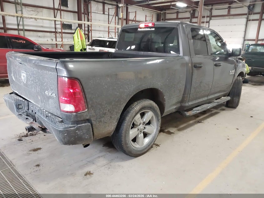 2018 Ram 1500 Express 4X4 6'4 Box