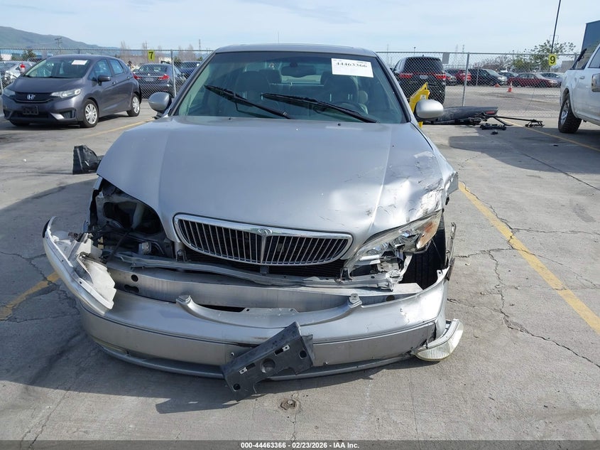2001 Infiniti I30 Luxury VIN: JNKCA31A71T032946 Lot: 44463366