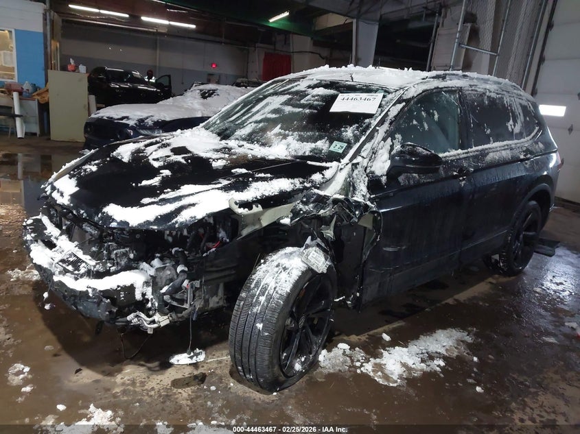 2024 Volkswagen Tiguan 2.0t Se R-Line Black 3VV8B7AX7RM032571 photo 1